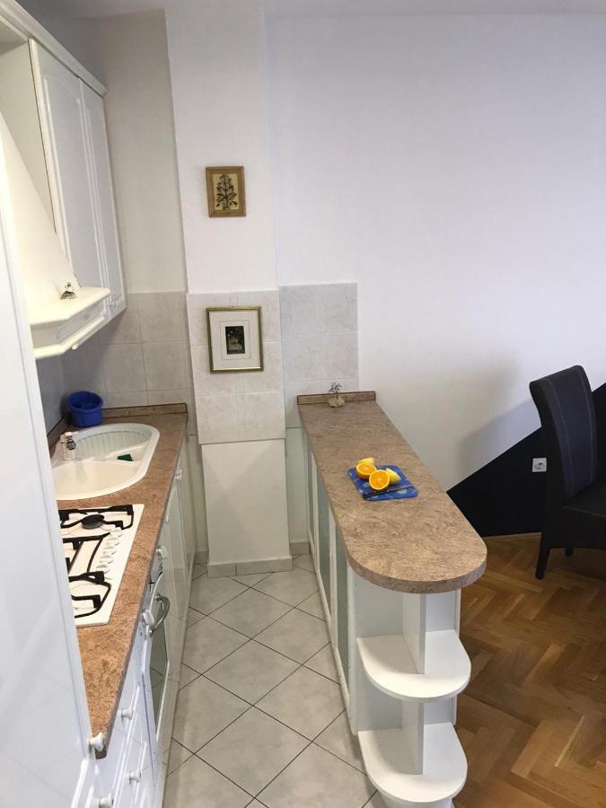 Apartman Jumic Malinska Exterior photo